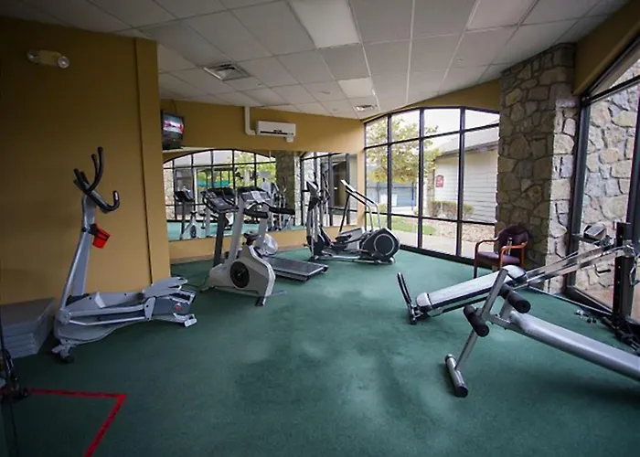 Couples Condo Retreat Overlooking Golf Course